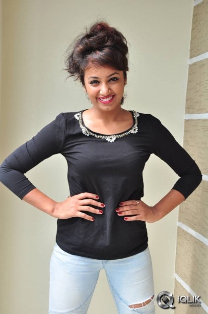 Tejaswi-Madivada-at-Kerintha-Movie-Success-Meet